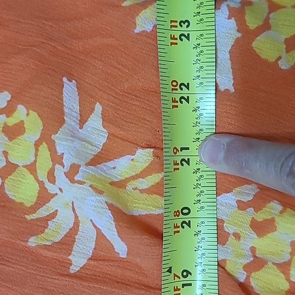 Crown & Ivy Beach Orange Pineapple Swim Coverup Featuring yellow tassels size XL - Picture 5 of 6